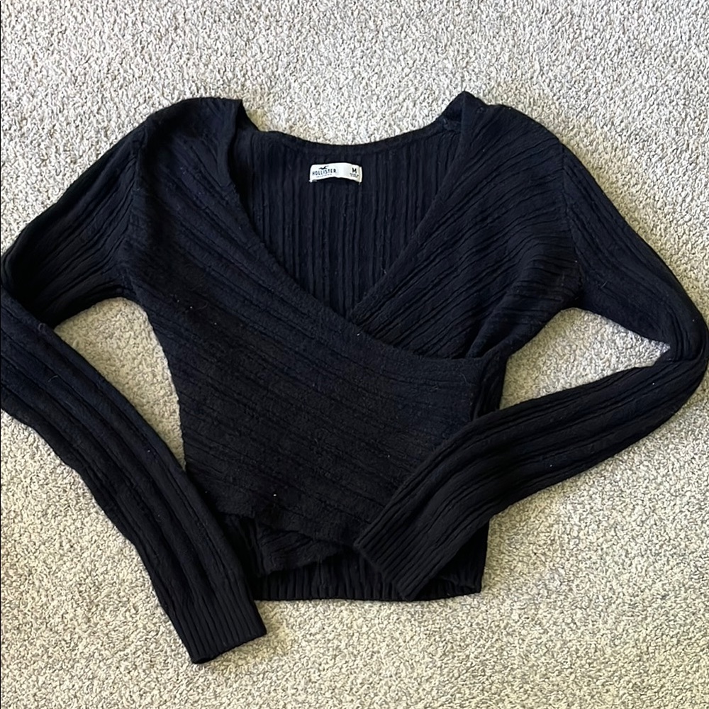 Hollister Black V-Neck Ribbed Sweater